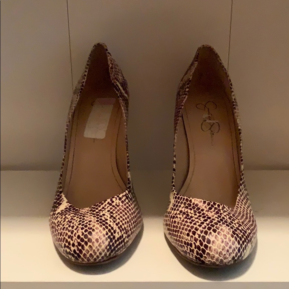 Snake print heel